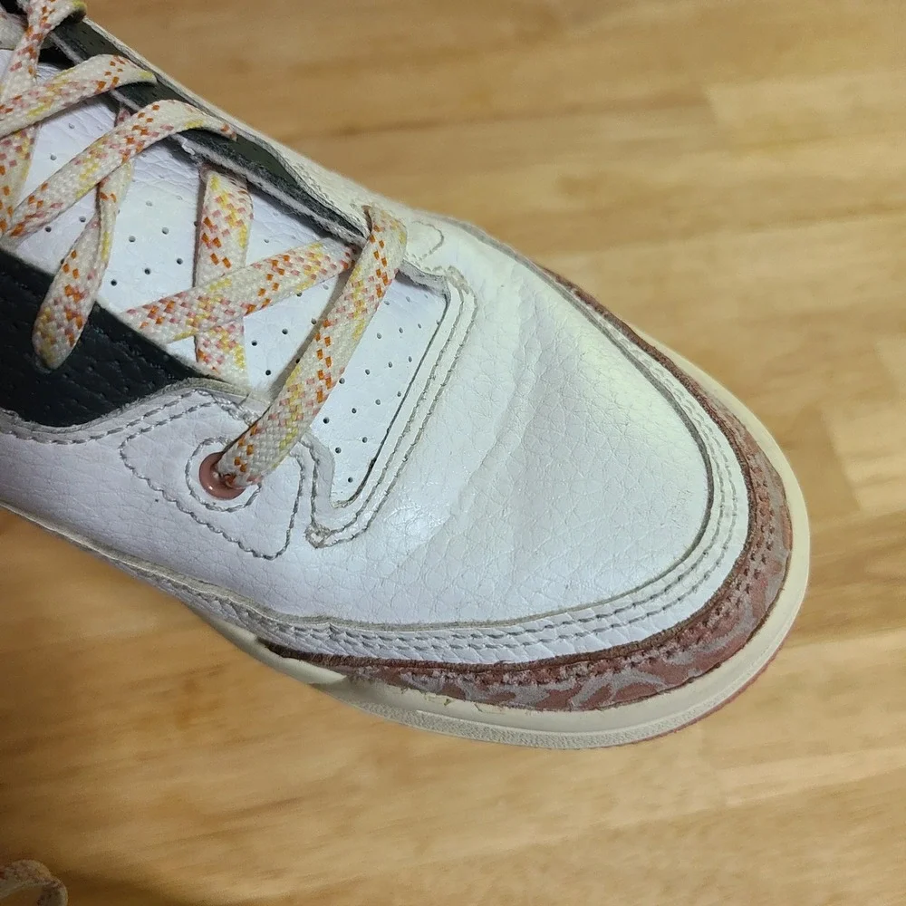 Jordan 3 Retro Vintage Floral Sneakers Kids PS 2Y White Pink Elephant FQ9174-100